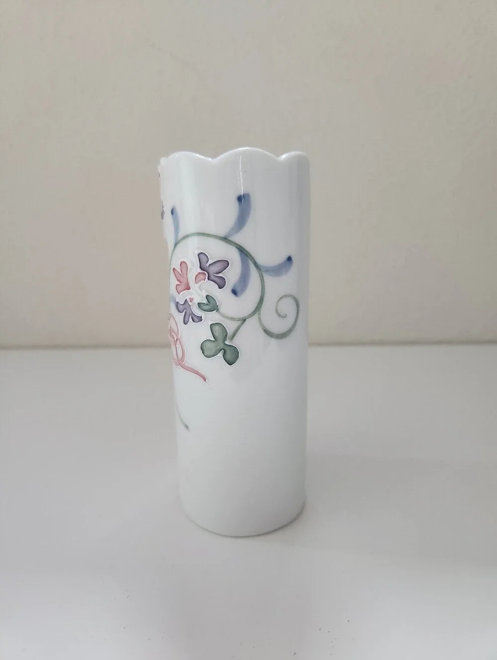 Vintage White Porcelain Floral Heart Cutout Bud Vase Cottagecore